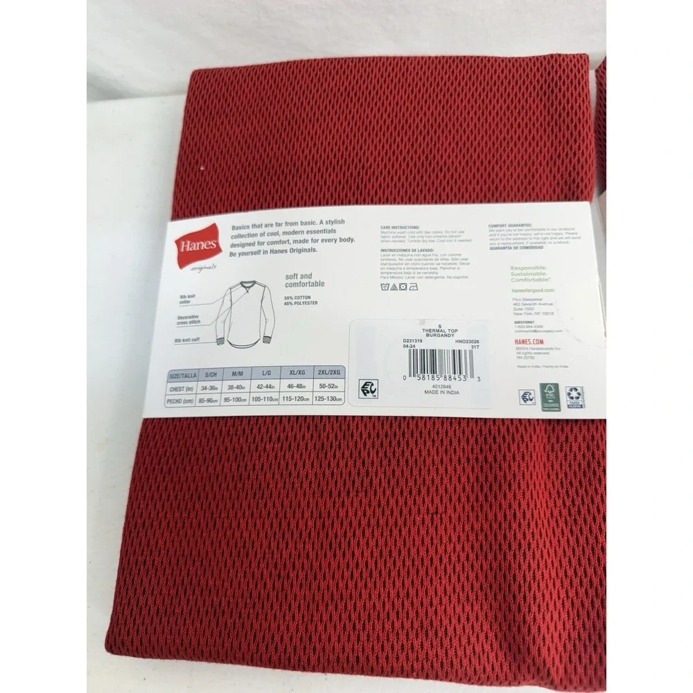 Hanes Men's Red  Reversible Thermal Crew And Thermal Pants Size S/CH